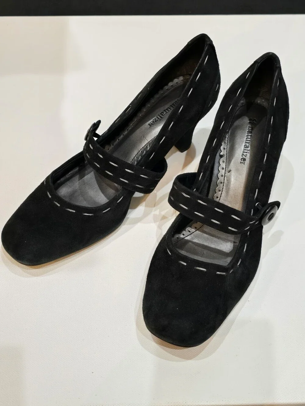 Naturalizer Black Suede Mary Jane Block Heel Pumps #716
